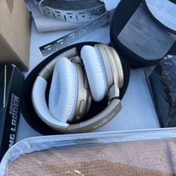 Bluetooth Headphones