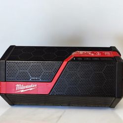 Millwaukee wireless speaker 