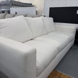Sectionals In Stock // Seccionales Disponibles// In Stock // Disponibles 