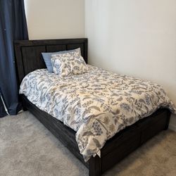 Full Size Bedroom set