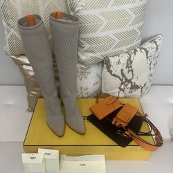 Authentic Fendi Knee High boots Size 39 and matching Fendi Fendi Belt Bag
