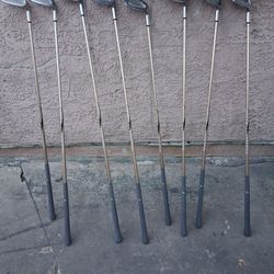Golf Clubs 