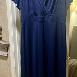 Women’s Dress - New!