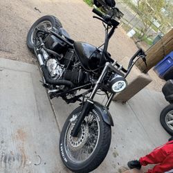 2006 Yamaha Vstar 1100 Bobber