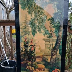 Sculpture Standing In Garden Picture 