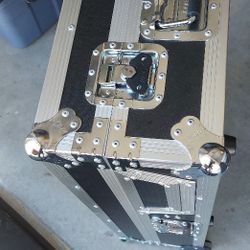 ProX XS-TMC1012W Single Turntable and Mixer Case with Low Profile Wheels