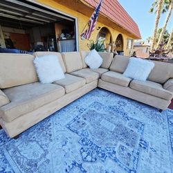 Beautiful Sectional Suede Brown Totally Deep Clean Good Condition