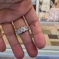 10kt Gold Diamond Ring 