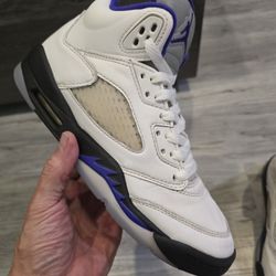 Jordan 5 Dark Concord sz 6Y preowned no box $60