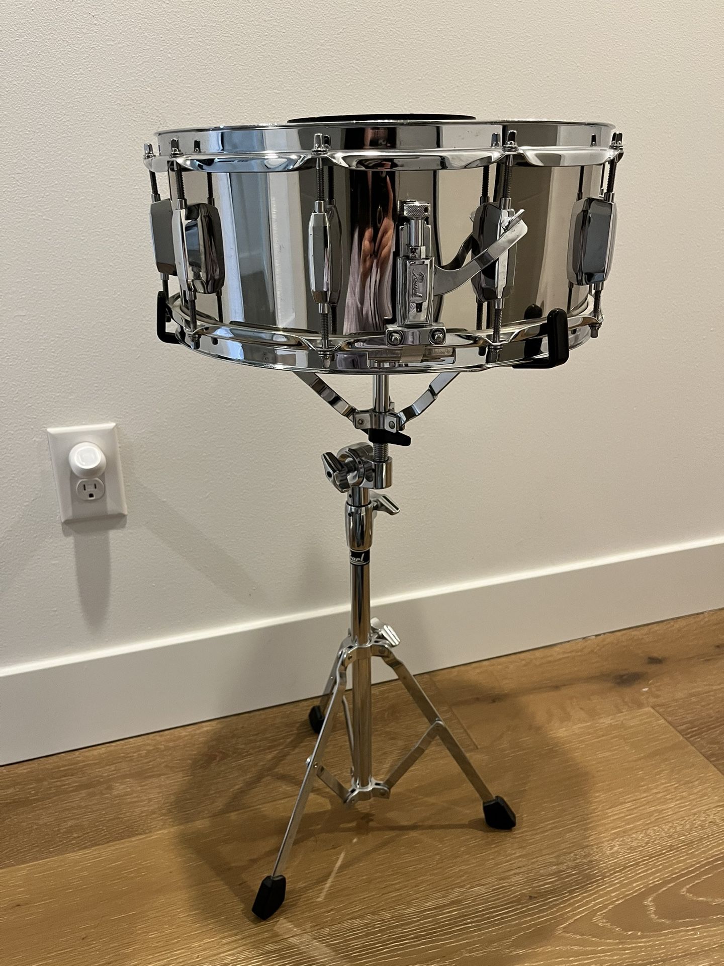 Pearl Snare Drum