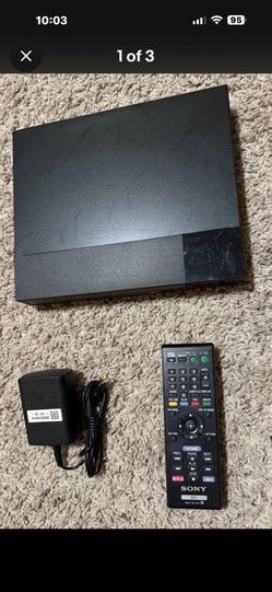 Sony BDP-S3700 WIFI Blu-Ray/DVD Player W/Remote Power Supply and HDMI Tested