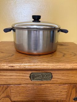 Vintage 4.5Qt Revere Ware Copper Bottom Dutch Oven with Lid.       B