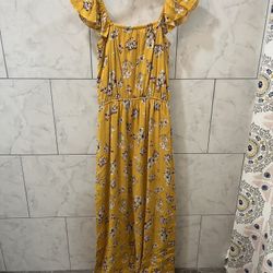 Women’s Yellow Floral Maxi Dress size Small 