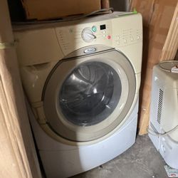 Working Clothes Washers (2)