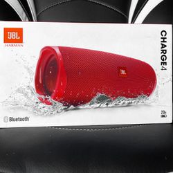 JBL Charge 4