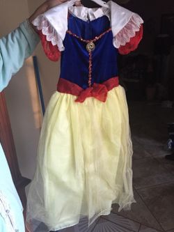 Snow White Sz 4/6