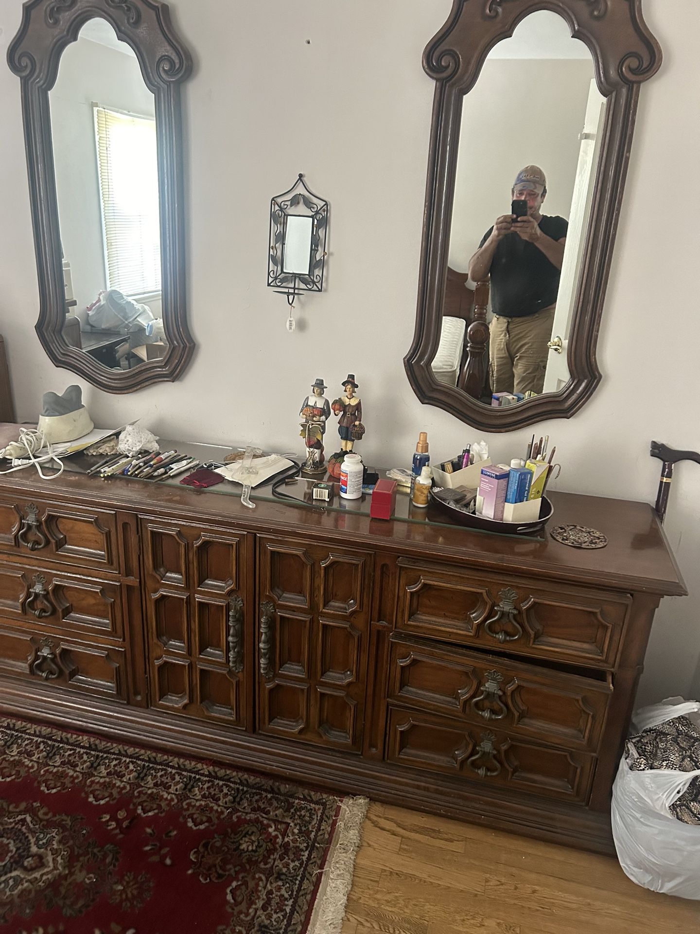 Dresser And Mirrors