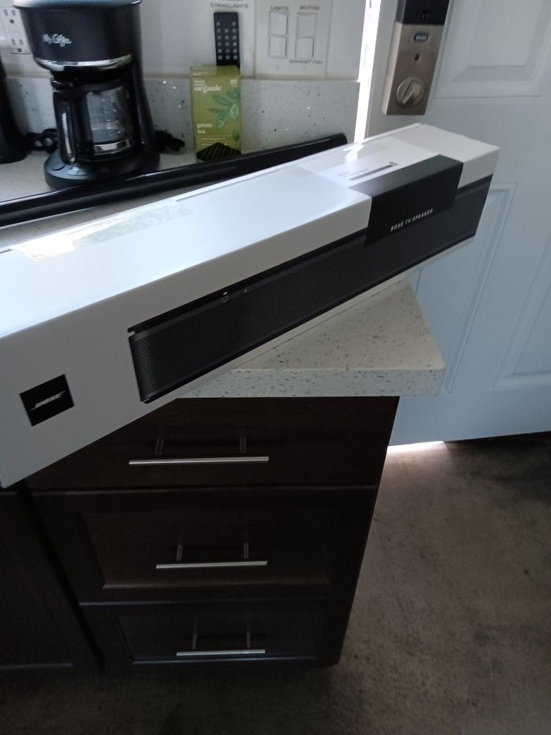 Bose TV Speaker Bluetooth Soundbar