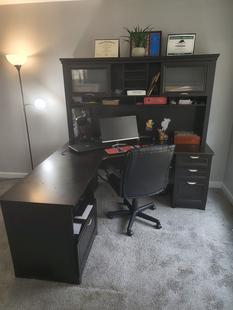Executive Office Desk with Hutch Cabinets L-Shaped, Corner Desk