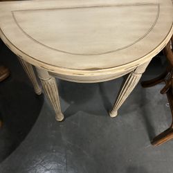 Entrance Table