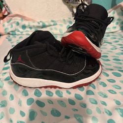 Jordan 11 Bred Playoff (2019) Kids 9c