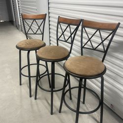 3 Bar stools
