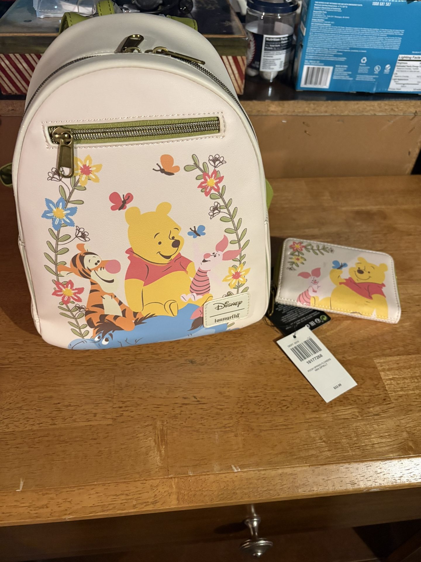 Winnie The Pooh loungfly Set. Defect New