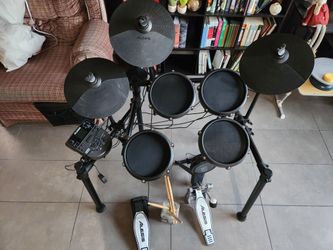 Alesis Nitro Mesh electric drum