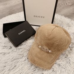 hat
