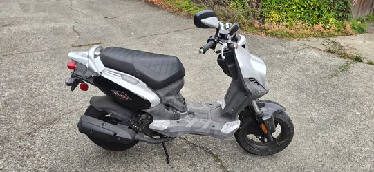 2008. Rattler 110, 2-stroke moped