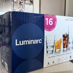 16 Piece Glassware Cup Set (New / Open Box)