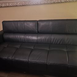 BLACK LEATHER MODERN SOFA GREAT CONDITION