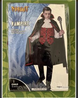 Kid’s Boy’s Halloween Vampire Costume Set, Size Small 4-6, Spirit Halloween, Hand Washed, Good Condition