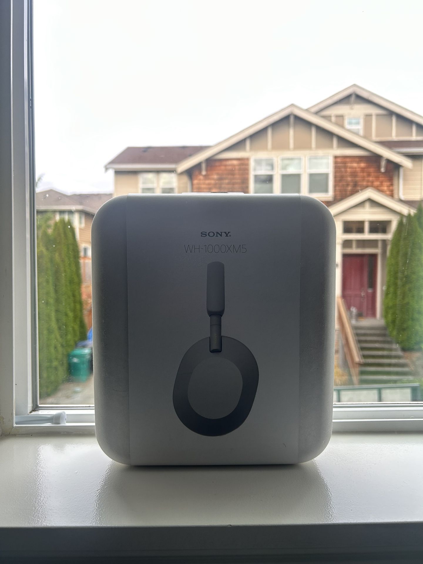 Sony WH-1000MX5 BRAND NEW