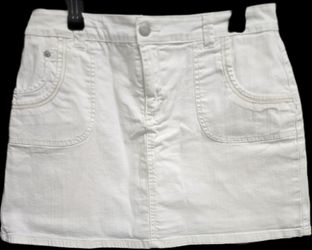 Gloria Vanderbilt Women's White Denim Skort - Size [12] - Casual Summer Style