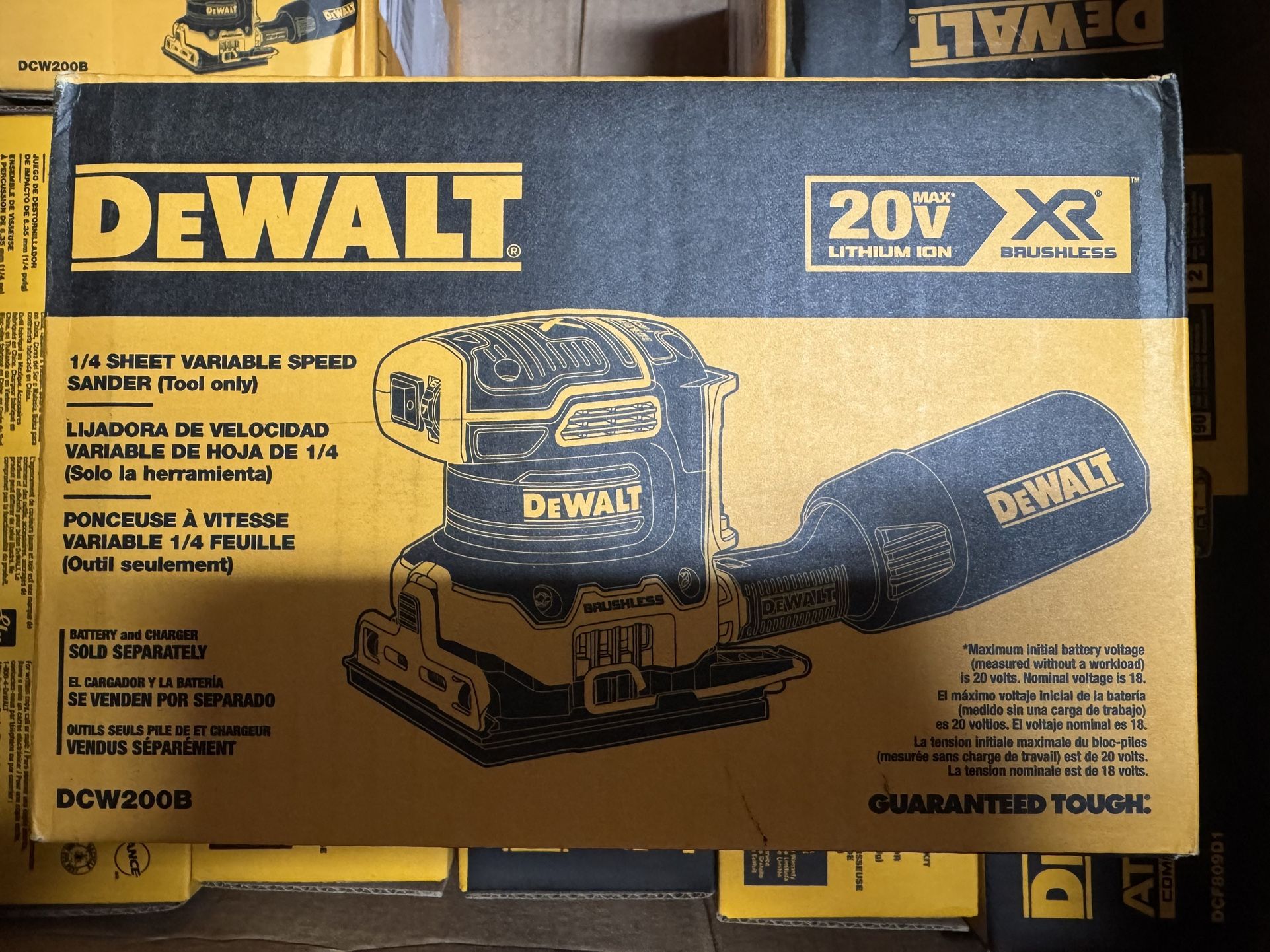 DEWALT 20V MAX XR Cordless Brushless 1/4 Sheet Variable Speed Sander (Tool Only)