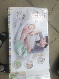 Summer water fall baby bath