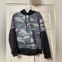 Camo Hoodie 