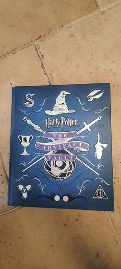 Harry Potter The Artifact Vault 
