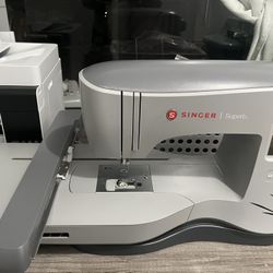 Singer Embroidery Machine 