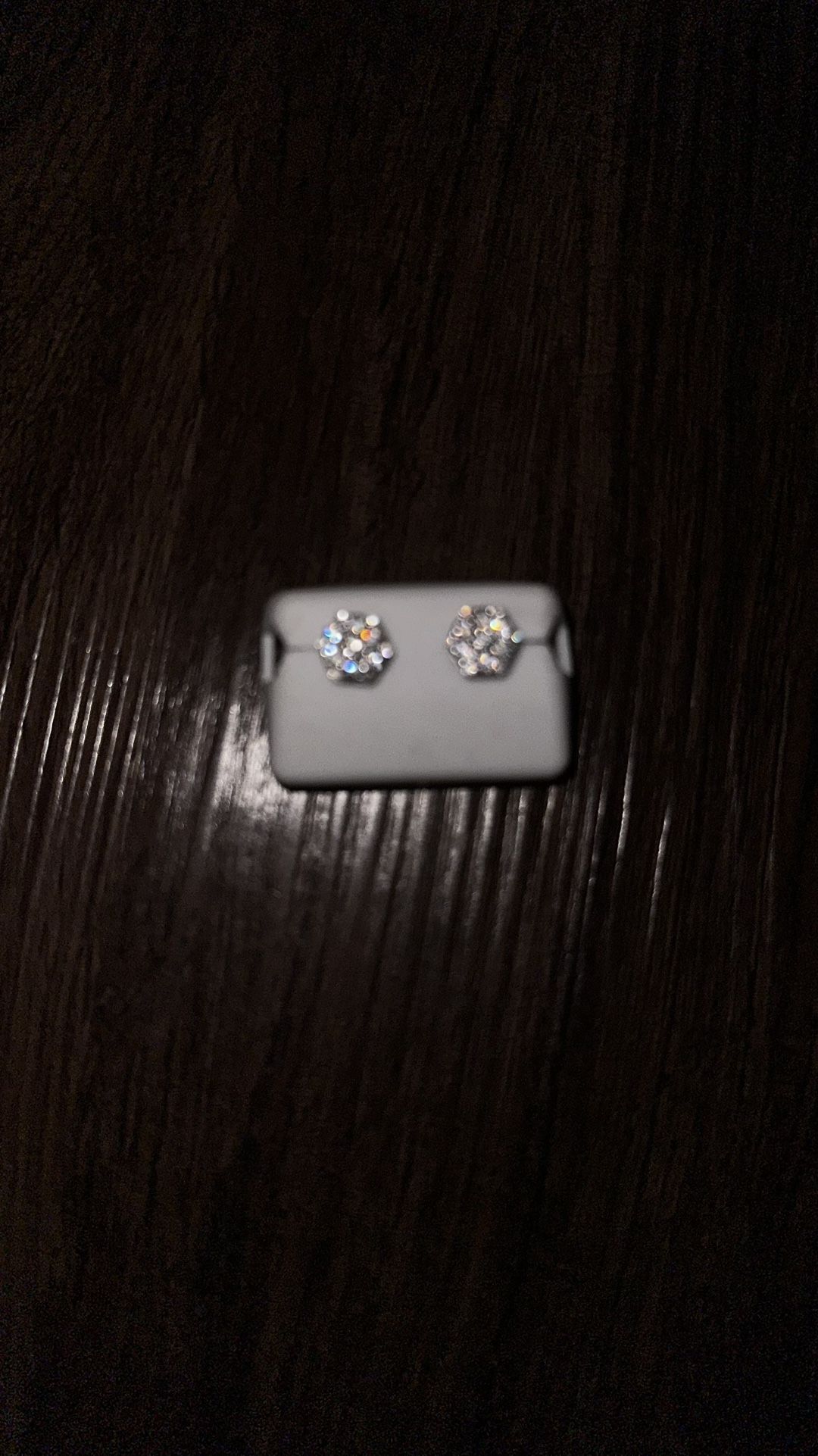 925S & VVS MOISSANITE Earnings 