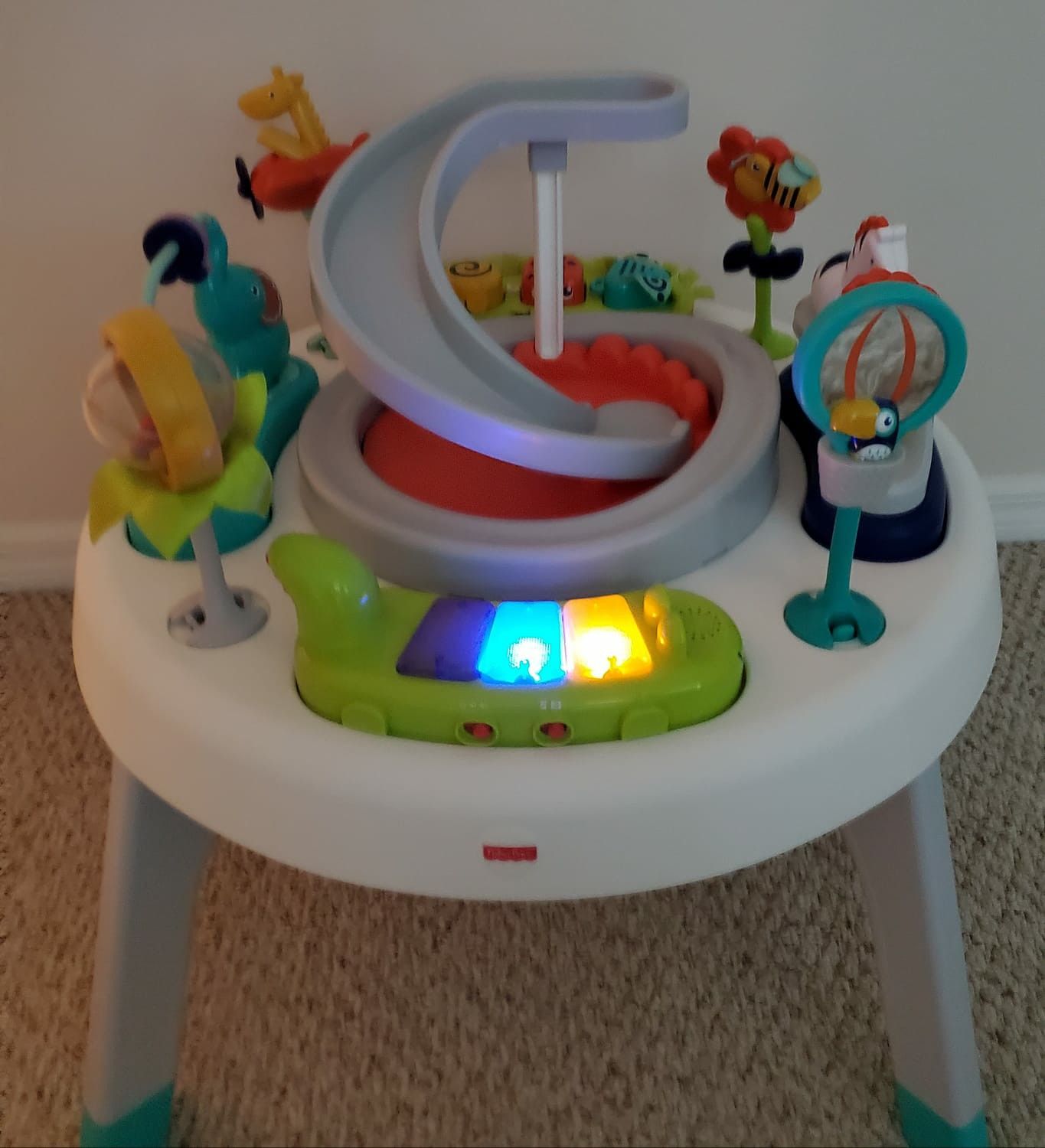 Fisher price 2 in 1 Sit to Stand Activity center Baby gear