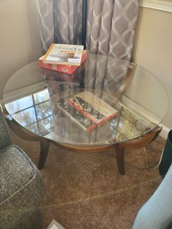 Round glass & wood coffee table