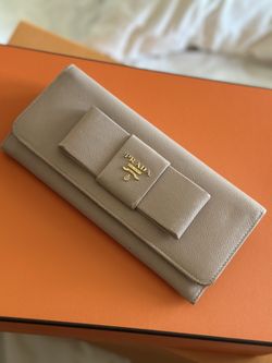 PRADA Saffiano Bow Wallet