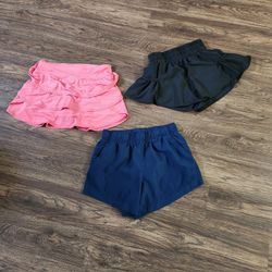 Women size medium athletic shorts