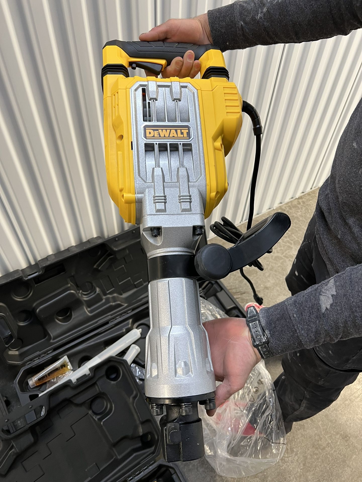 15 Amp Dewalt Demo Hammer