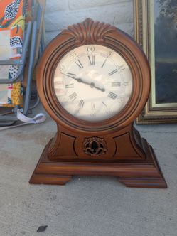 Mantel Clock