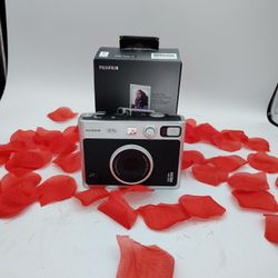 FUJIFILM Instax Mini Evo