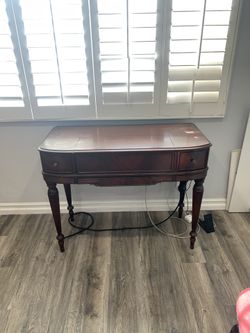 Vintage style wood table