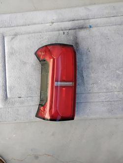 Toyota Tacoma 024-026 taillights Used Oem LH Side